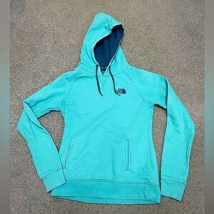 The North Face Women’s S Pullover Hoodie